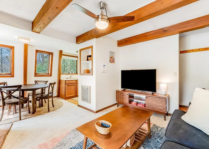 Sugar Mountain Hideaway
